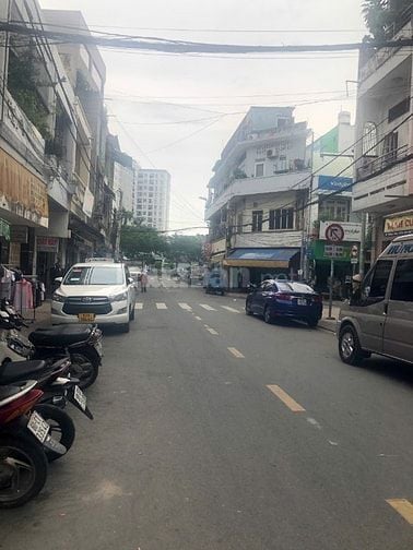 Chính chủ Bán nhà Mặt tiền đường Phan Phú Tiên, P.10, Quận 5