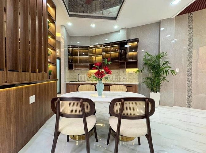 BÁN NHÀ HXH NGUYỄN TRI PHƯƠNG Q10| DT 110M2 - 3 TẦNG |GIÁ 18.5 TỶ TL