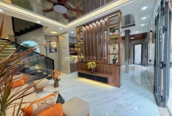 BÁN NHÀ HXH NGUYỄN TRI PHƯƠNG Q10| DT 110M2 - 3 TẦNG |GIÁ 18.5 TỶ TL