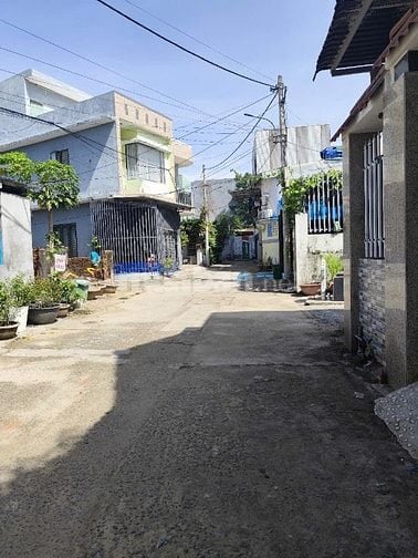 Bán nhà Đà Sơn 2  kiệt Ô TÔ tải xách va lyn ở ngay chỉ 2 tỷ 7