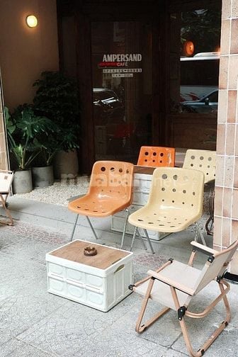 SANG QUÁN CAFE QUẬN 1 - VÀO KINH DOANH NGAY