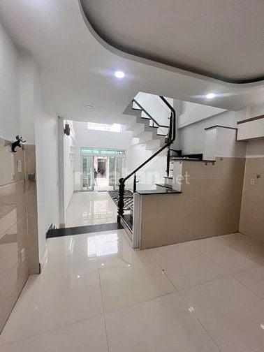 Nhà chính chủ. Sổ hồng riêng. Thạnh Xuân 22. (1Tr. 3L)