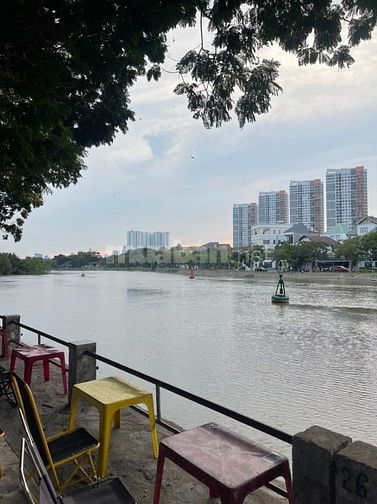 Bán đất khu dân cư văn Minh dt 15x19m ; 6 x18m đường 12m giá 200tr/m2