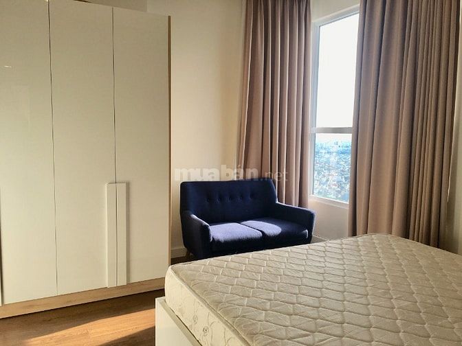 Tôi cần bán căn hộ chung cư Hoa Sen, Quận 11, 100m2, 3pn, 4.5 tỷ