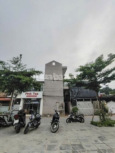 Bán nhà Đa Tốn 100m mt hơn 5m ô tô kinh doanh vỉa hè 17 tỷ