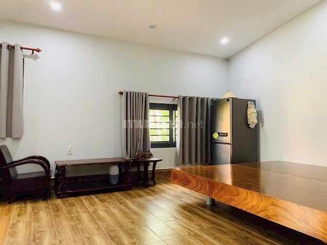 Cho thuê nhà vườn 500m2 p. Bửu Hòa, đầy đủ nội thất