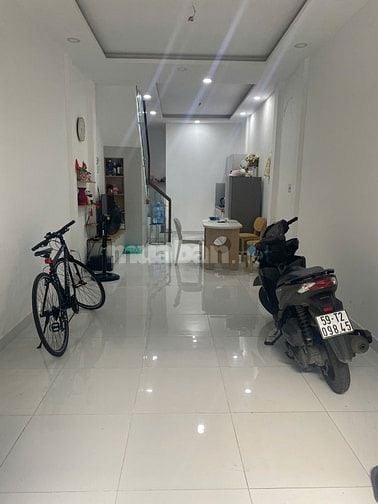 Nhà Mặt Tiền, Ngay Tạ Quang Bửu, Phạm Hùng Q8, 53M2, Nhỉnh 6 tỷ