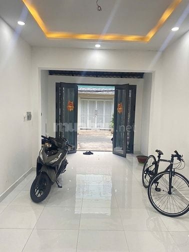 Nhà Mặt Tiền, Ngay Tạ Quang Bửu, Phạm Hùng Q8, 53M2, Nhỉnh 6 tỷ