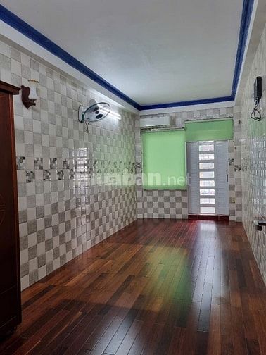 Cho Thuê Nhà HXH Giáp Quận 1, Vinhomes,  Saigon Pear 