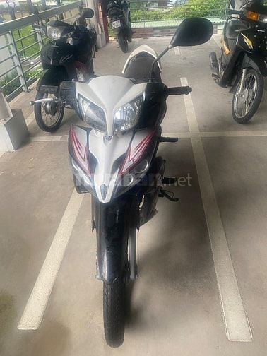 Nhà chật nên cần bán xe chính chủ