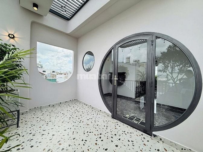 Giảm sâu giá chỉ còn 2tỷ230-Nhà đẹp Lạc Long Quân,Tân Bình - Hẻm rộng