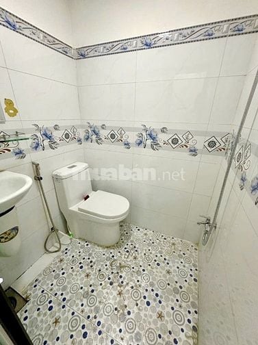 Bán Nhà khu VIP P8 Q8. Cách mặt tiền Ba Đình 20m và Hưng Phú 70m