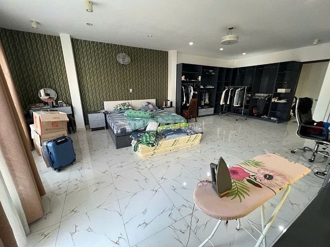 Bán Nhà Mặt Tiền Đường Lê Trực, P7, Bình Thạnh. DT: 73m²