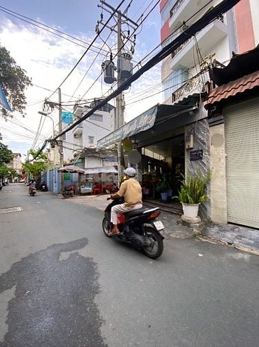 Bán Nhà Mặt Tiền Đường Lê Trực, P7, Bình Thạnh. DT: 73m²