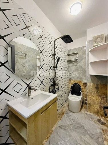 Nhà 5t Hà Đông nhỉnh 6 tỷ, rất gần ô tô, chủ thân thiện và thiện chí.
