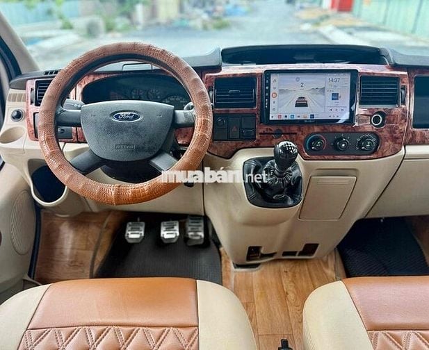 Transit Svp 2017 FuLL Option Xe Đẹp Bao Test Hãng