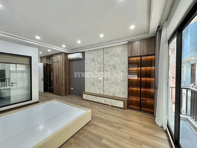 NHÀ NGỌC THỤY 7 TẦNG. THANG MÁY. MT 4M. GIÁ 10.5 TỶ
