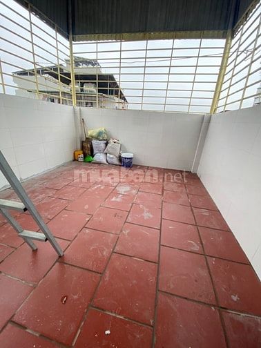 5,8 tỷ - Nhà Định Công Thượng 42m2 - 5PN - 2 thoáng - Ô tô đỗ cửa 