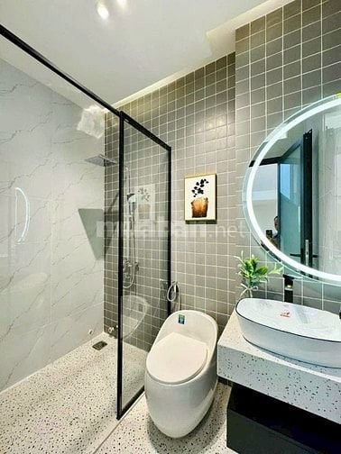 Chỉ 2,6 tỷ. Nhà 47m2 Kỳ Đồng xây 5 tầng, hẻm 5m thoáng. Sổ hồng sẵn