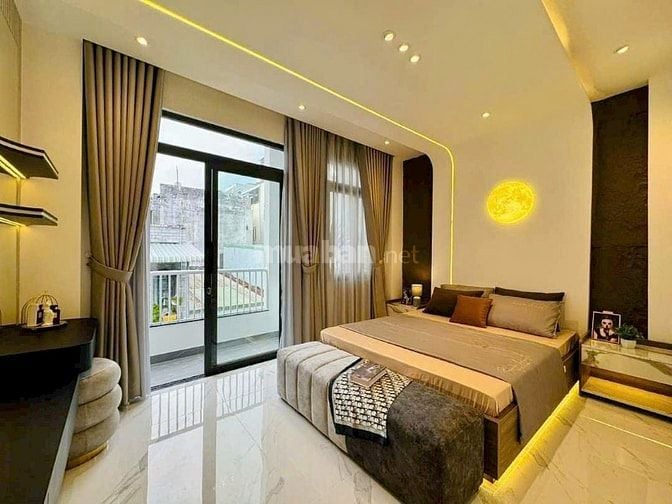 Chỉ 2,6 tỷ. Nhà 47m2 Kỳ Đồng xây 5 tầng, hẻm 5m thoáng. Sổ hồng sẵn