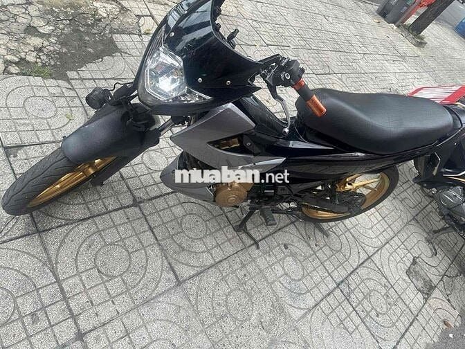 Xe máy Suzuki Raider, Đen - Xám