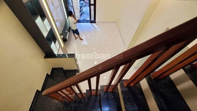 BÁN NHÀ - ĐỐNG ĐA - 70M RA PHỐ - DT 27M2 X 3 TẦNG - GIÁ HƠN 6 TỶ 