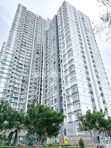 Bán CHDV 5 tầng (23 phòng) sát đường Lý Chiêu Hoàng P10Q6