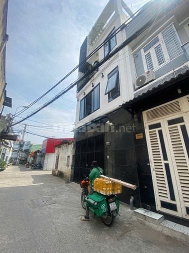 Bán nhà nát góc 2 mặt hẻm 7m Nguyễn Văn Quá, Quận 12, 6,2x9m, 4tỷ600