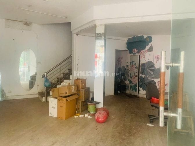 Cho thuê cửa hàng 2 tầng mặt phố trần xuân soạn