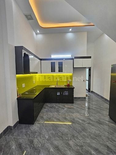Nợ Quá Cần Bán Gấp Nhà 2,5 Tầng Kiệt 3m Hà Huy Tập