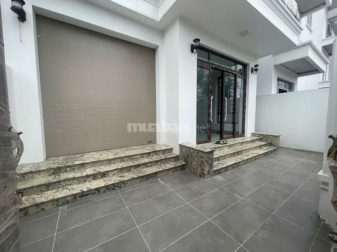 Nhà mới tinh phố tân mai kdt đền lừ dt80m2x4.5t và 30m2 sân giá 35tr