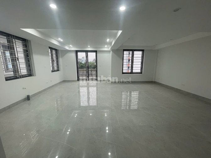 Nhà mới tinh phố tân mai kdt đền lừ dt80m2x4.5t và 30m2 sân giá 35tr