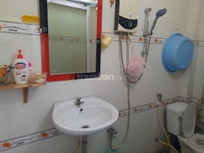CHÍNH CHỦ NHÀ RỘNG180M2, MÁT MẺ, THOÁNG,  GẦN CHỢ LÒ LU – VÕ VĂN HAT,
