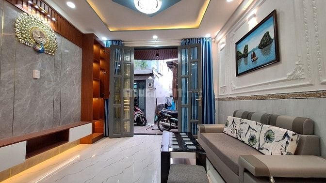 Cần bán gấp nhà 1trệt, 1 lầu, Hẻm 152  Hưng Phú, P9, Q8. N3,8m x D7m