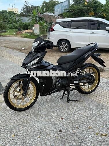Winer v1 2019 bản LTD đen vành đồng cực đẹp  Biển