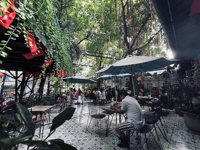 Sang nhượng quán Cafe căn góc đường Bùi Quang Là - Gò Vấp