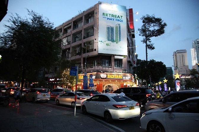 Bán nhà hẻm 36/ Lê Lợi, Phường Sài Gòn, Quận 1
