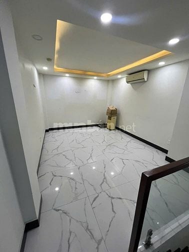 bán nhà đường Phú Thọ, quận 11