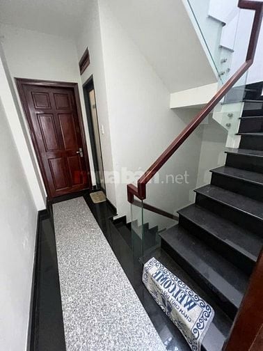 bán nhà đường Phú Thọ, quận 11