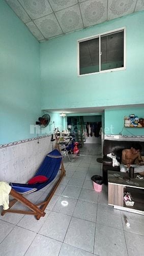 Cần bán căn nhà trọ 300m2 15 phòng thu nhập tháng 15tr nhà trọ sạch sẽ