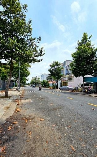 CHÍNH CHỦ CẦN BÁN 2 LÔ ĐẤT LIỀN KỀ