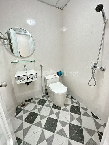 CHÍNH CHỦ CHO THUÊ CĂN HỘ 72,8 met 2 NGỦ 2 VỆ SINH TẦNG 15 TÒA LOTUS 2