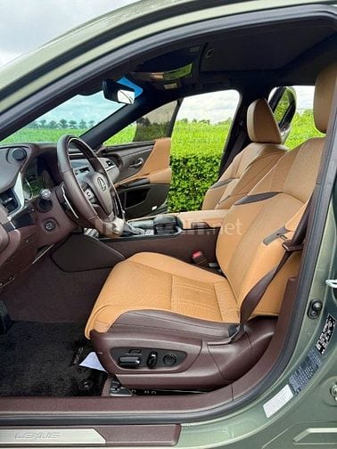 🆕 LEXUS ES250 ( Xanh rêu / nâu ) • Sản xuất : 12.2021  • Odo 44.567km