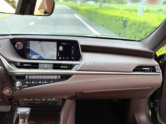 🆕 LEXUS ES250 ( Xanh rêu / nâu ) • Sản xuất : 12.2021  • Odo 44.567km