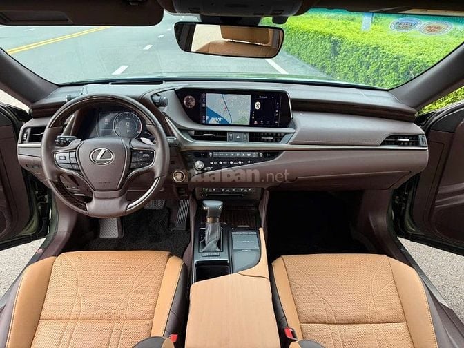 🆕 LEXUS ES250 ( Xanh rêu / nâu ) • Sản xuất : 12.2021  • Odo 44.567km