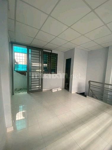 BÁN NHÀ GẤP CHUYỂN CƯ RA BẮC, NHÀ T.T TÂN TÚC, Bình Chánh.