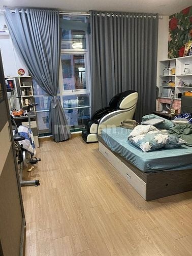 Cho thuê m.tiền võ văn tần Q3, 5x15m-4lầu thang máy, giá 75 triệu 