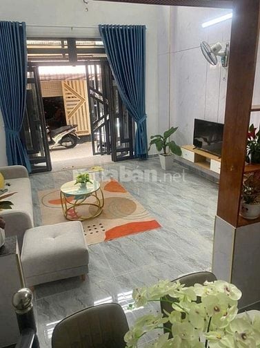 NHÀ HẺM XE HƠI THÔNG TỨ TUNG - NGANG 4.5 BỀ THẾ - NỞ HẬU TÀI LỘC