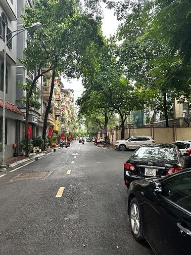 💥 CẦN TIỀN BÁN GẤP – NHÀ NGÕ MẶT PHỐ HOÀNG SÂM – GIÁ TỐT 8.X TỶ💥  📍