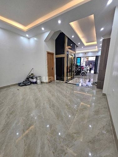PHÂN LÔ - VỈA HÈ - OTO TRÁNH - 7 TẦNG THANG MÁY - NHÀ MỚI - KHU TẬP TR